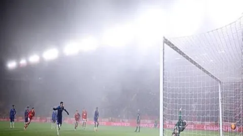 格拉斯纳接棒水晶宫，正式履价新帅职责