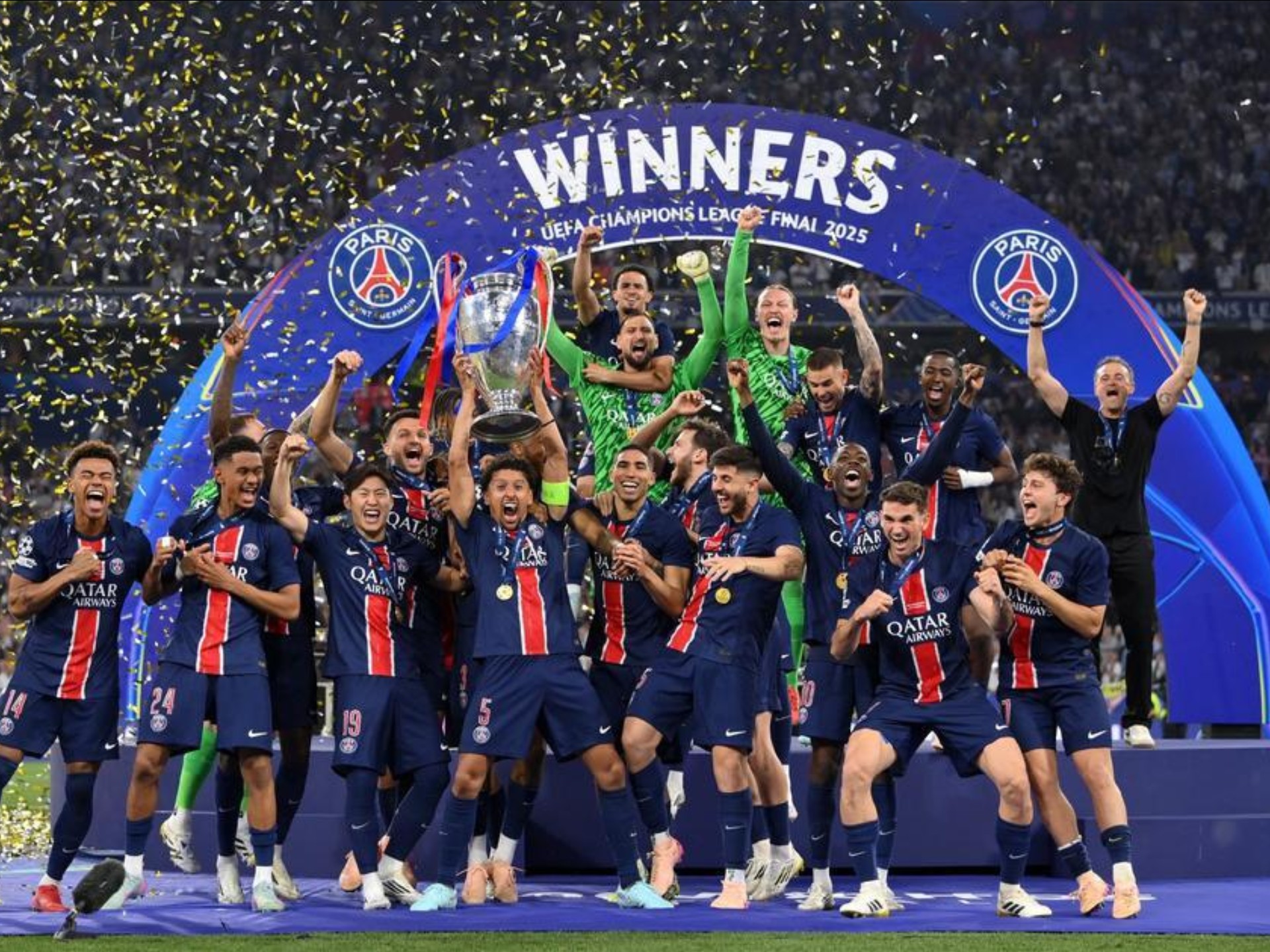 沙欣：这场失利是我们活该；球队正在经历一段艰.